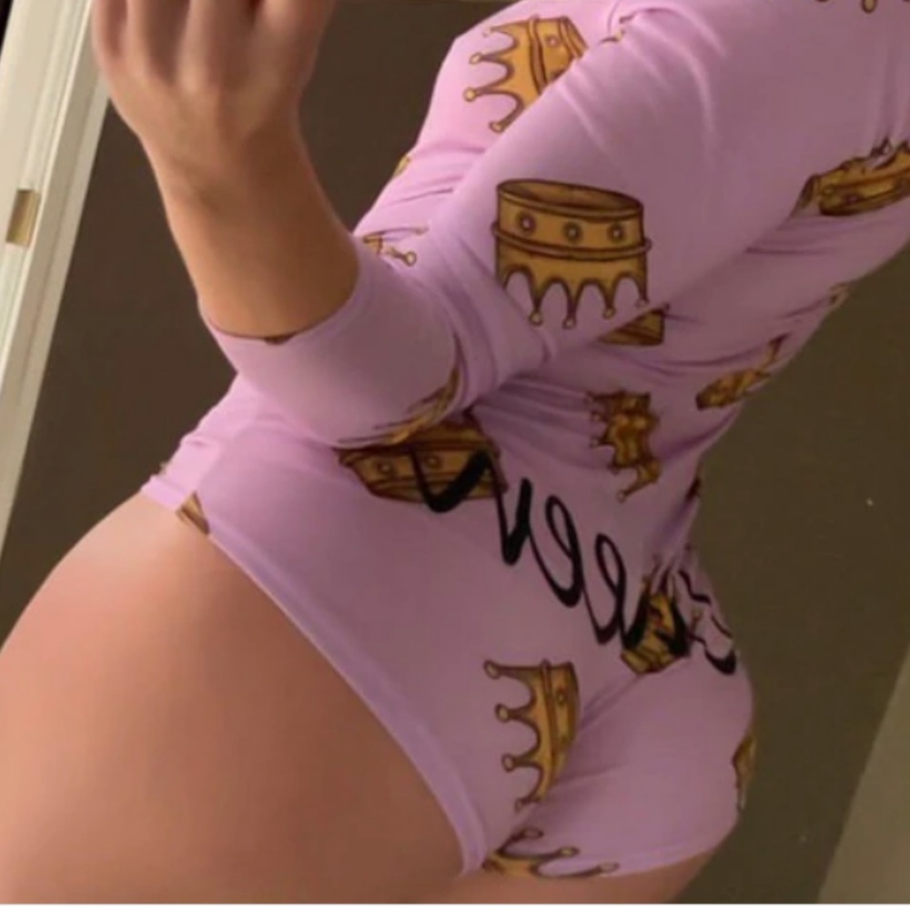 Bodysuit Long Sleeve Queen design Size Large